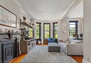 18 Willett St, Unit Apt 2 in Albany, NY - Building Photo - Building Photo