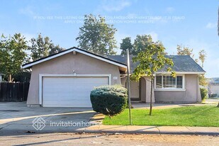 4430 Bollenbacher Ave in Sacramento, CA - Building Photo