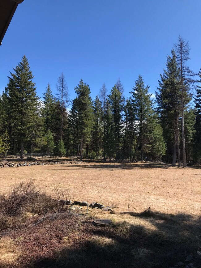 204 Dewey Ave Rentals in Eureka, MT