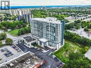 870 Queenston Rd in Hamilton, ON - Building Photo - Building Photo