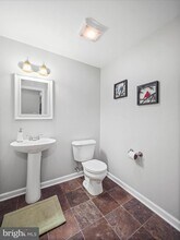 183 Aylesbury Ln in Martinsburg, WV - Building Photo - Building Photo