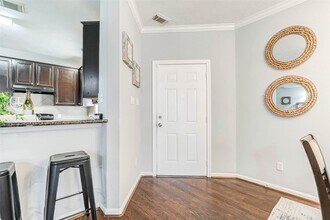 5227 Brinkman Ct in Houston, TX - Building Photo - Building Photo