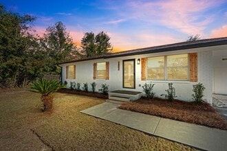 1801 Georgia Ct in Lynn Haven, FL - Building Photo - Building Photo
