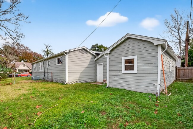 property at 521 Alford St