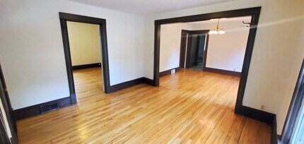 2309 Fillmore St NE in Minneapolis, MN - Building Photo - Building Photo
