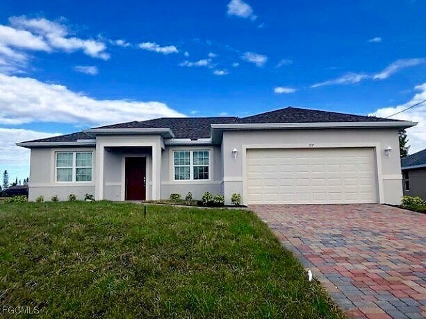 317 NE 19th St in Cape Coral, FL - Building Photo
