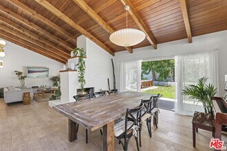 23023 Gainford St in Los Angeles, CA - Building Photo - Building Photo