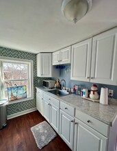 64 Lake St in Weymouth, MA - Building Photo - Building Photo
