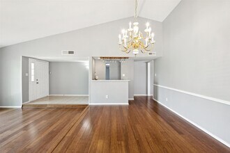 2848 Oxford Ln in Flower Mound, TX - Foto de edificio - Building Photo