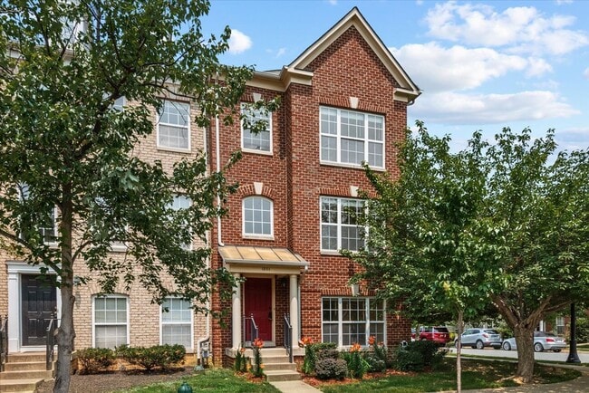 1301 Wilcox Ave in Fredericksburg, VA - Building Photo - Building Photo
