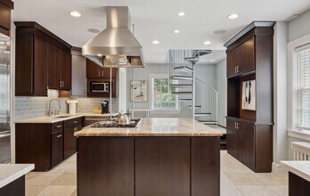 1785 Dupont Ave S in Minneapolis, MN - Building Photo - Building Photo