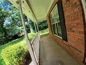 3004 Dogwood Ln in Loganville, GA - Building Photo - Building Photo