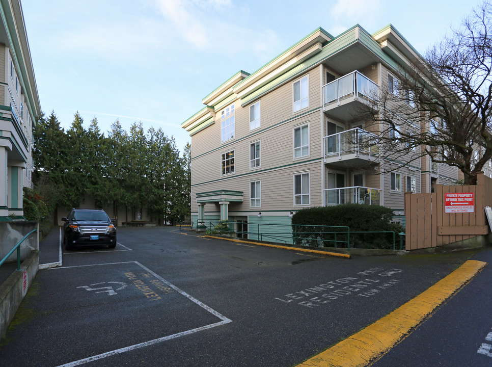 649 Bay St in Victoria, BC - Building Photo