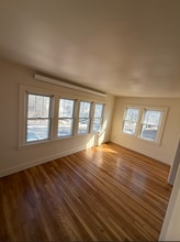 29 Laurel Ave, Unit 2 in Binghamton, NY - Foto de edificio - Building Photo