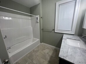 62 Union St, Unit 3 in Boston, MA - Building Photo - Building Photo