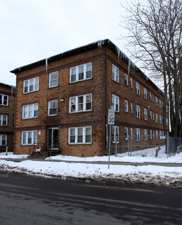 118 W Castle St in Syracuse, NY - Foto de edificio