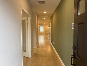 18314 Midnight Stone Ln in Houston, TX - Foto de edificio - Building Photo