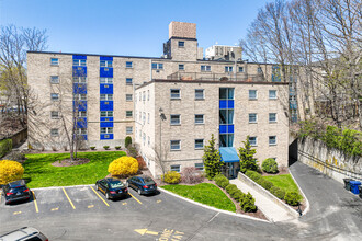 Hillview Condominium in West Roxbury, MA - Building Photo - Building Photo