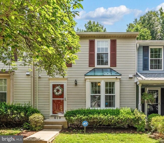 property at 619 Coral Reef Dr