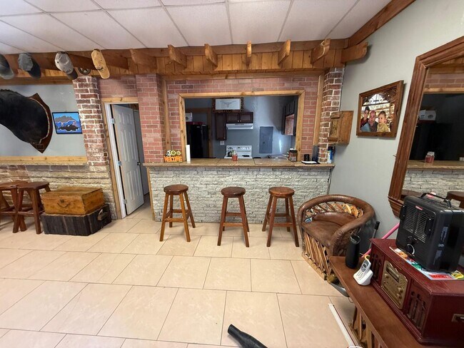 property at 2000 NW Pkwy St