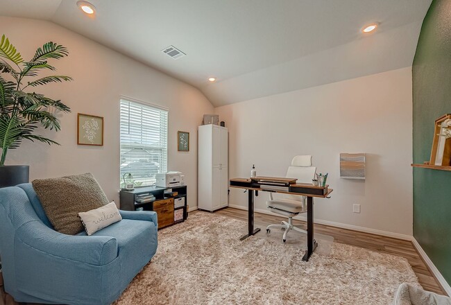 2114 Cherryvale Dr in Tomball, TX - Building Photo - Building Photo