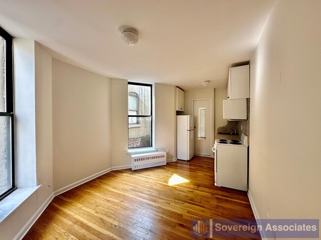 953 Amsterdam Ave, Unit 5D in New York, NY - Building Photo - Building Photo