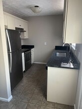 16 Ivy Ct in Johnson City, TN - Building Photo - Building Photo