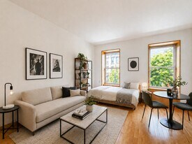 118 W 132nd St, Unit 3 in New York, NY - Building Photo