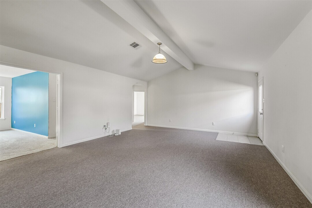 22719 Tabberts Wy in Hockley, TX - Building Photo