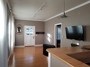 1318 N C St in Aberdeen, WA - Foto de edificio - Building Photo