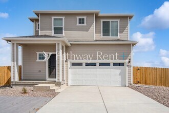 9351 Yampa St in Commerce City, CO - Building Photo - Building Photo