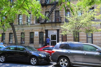 122 E 103rd St in New York, NY - Foto de edificio - Building Photo