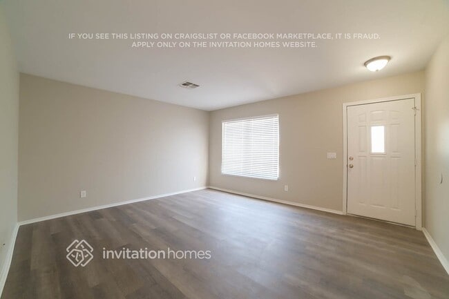 3310 N 84th Dr in Phoenix, AZ - Building Photo - Building Photo