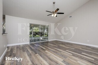 14123 Winterdale Dr in Grand Island, FL - Building Photo - Building Photo