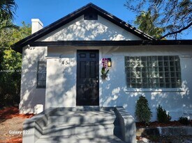 45 NE 60th St in Miami, FL - Building Photo