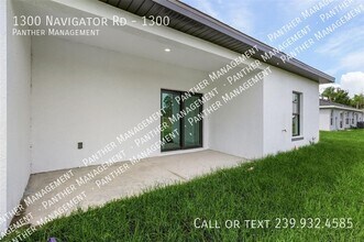 1300 Navigator Rd-Unit -1300 in Port Charlotte, FL - Building Photo - Building Photo
