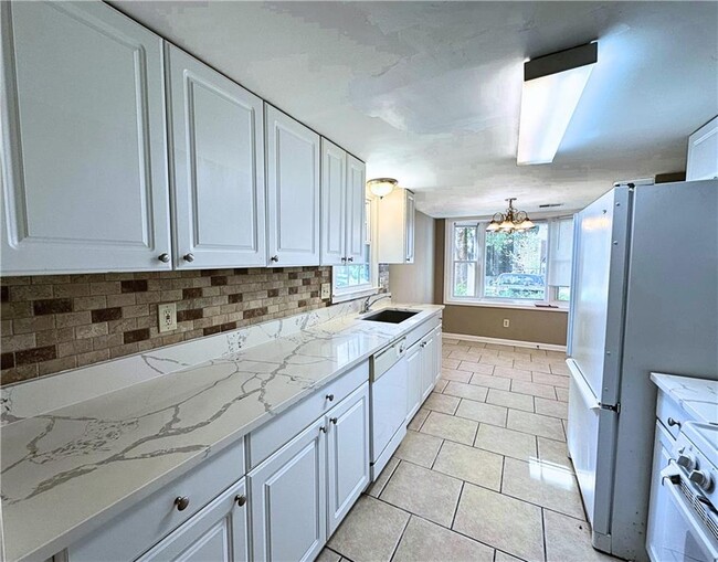 1117 Booth Ct SW in Marietta, GA - Building Photo - Building Photo