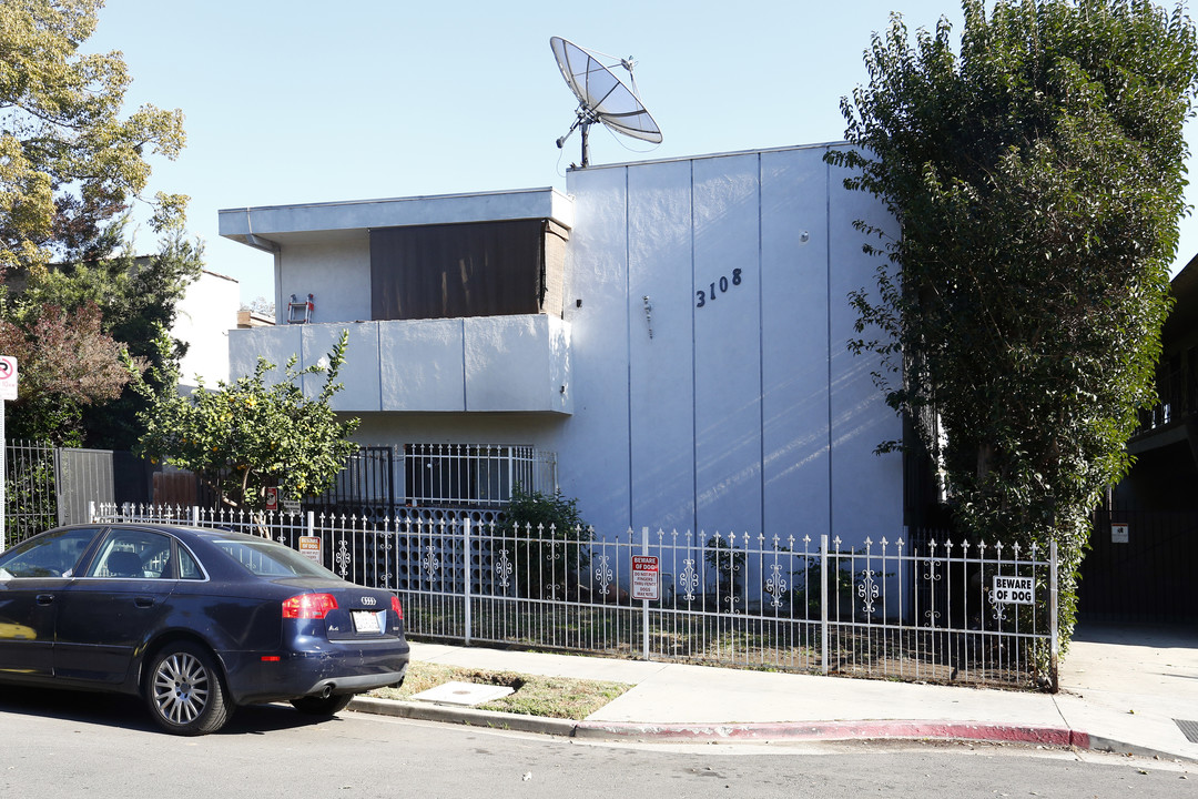 3108 S Durango Ave in Los Angeles, CA - Building Photo