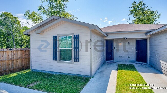 9836 Lanewell St in Houston, TX - Building Photo - Building Photo