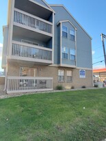 705 S 1st St Apartamentos