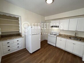 885 Massachusetts Ave in Cambridge, MA - Building Photo - Building Photo