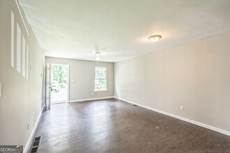 2045 Baker Rd NW in Atlanta, GA - Building Photo - Building Photo