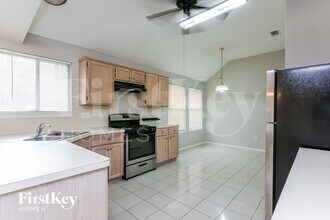 1203 Jamestown Ct in Euless, TX - Building Photo - Building Photo