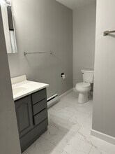 226 Maple St in Sugar Grove, IL - Building Photo - Building Photo