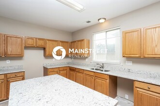 475 Brookford Ct in Atlanta, GA - Building Photo - Building Photo