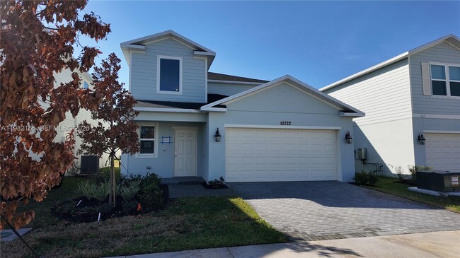 10722 NW Moon Rise Ln in Port St. Lucie, FL - Building Photo - Building Photo