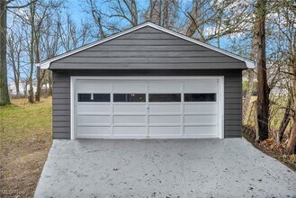 12931 Fruitside Rd in Garfield Heights, OH - Building Photo - Building Photo