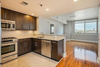 800 Jackson St in Hoboken, NJ - Foto de edificio - Building Photo