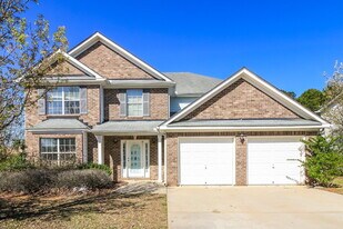 301 Othello Dr in Hampton, GA - Building Photo