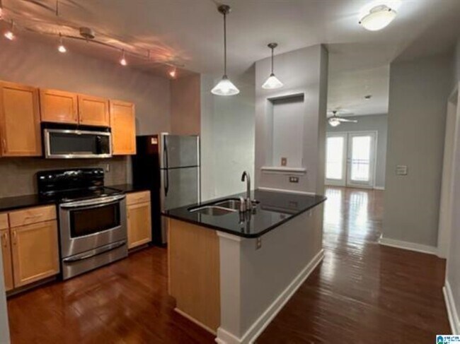 2020 5th Ave S, Unit Bristol in Birmingham, AL - Building Photo - Building Photo